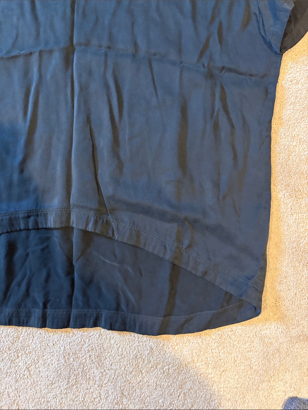 Quince XL black short-sleeve 100% silk top - Picture 3 of 5